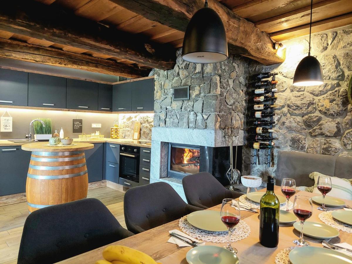 Vineyard Cottage Lan Na Hribu Semic Εξωτερικό φωτογραφία