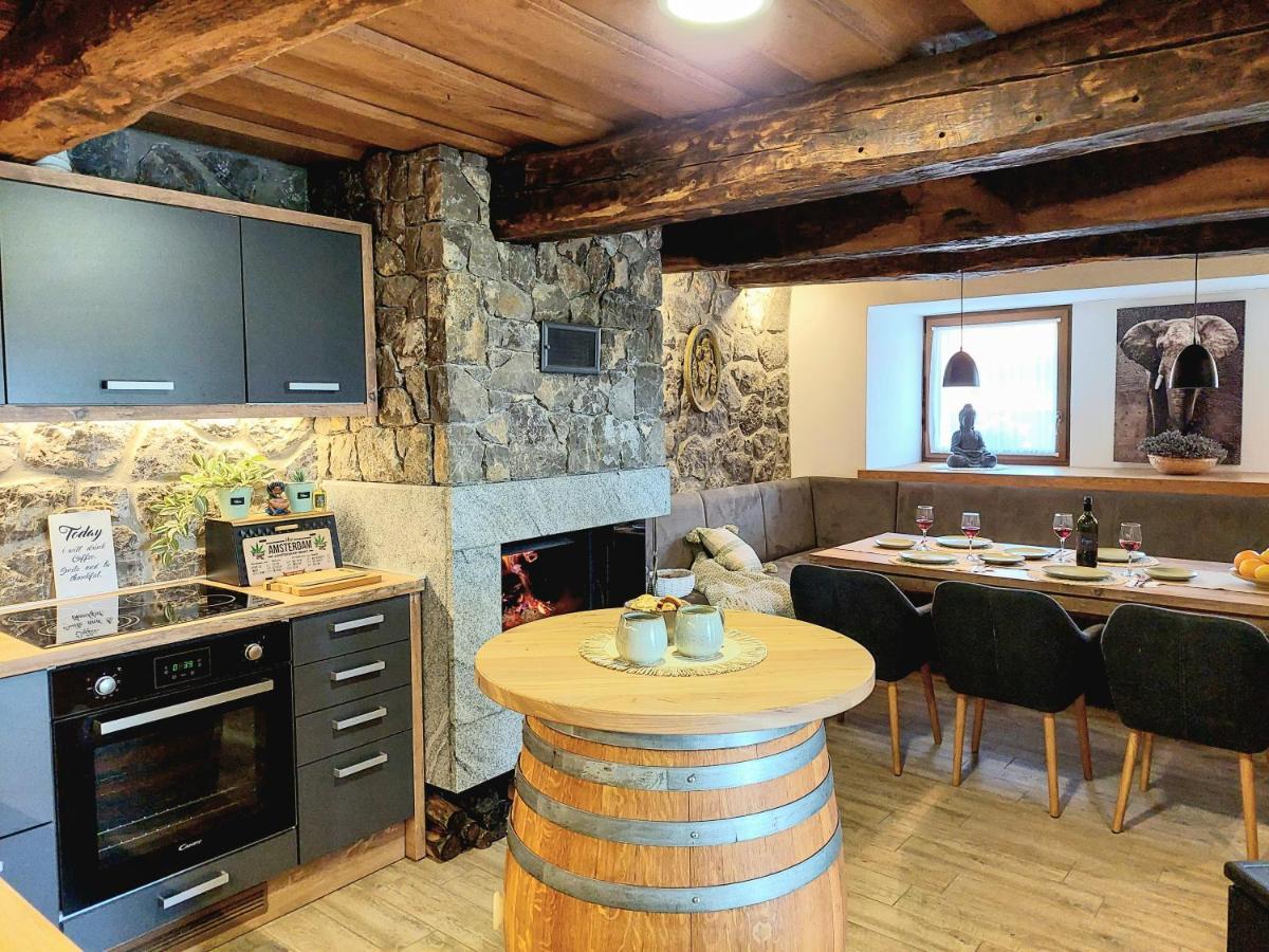 Vineyard Cottage Lan Na Hribu Semic Εξωτερικό φωτογραφία
