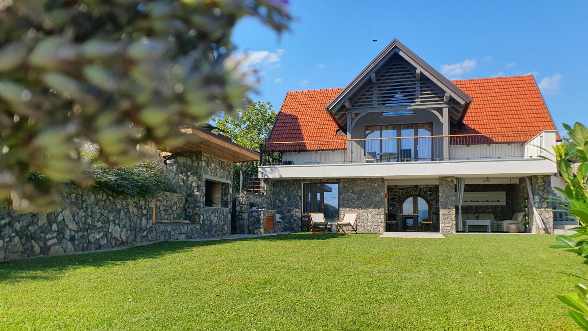 Vineyard Cottage Lan Na Hribu Semic Εξωτερικό φωτογραφία